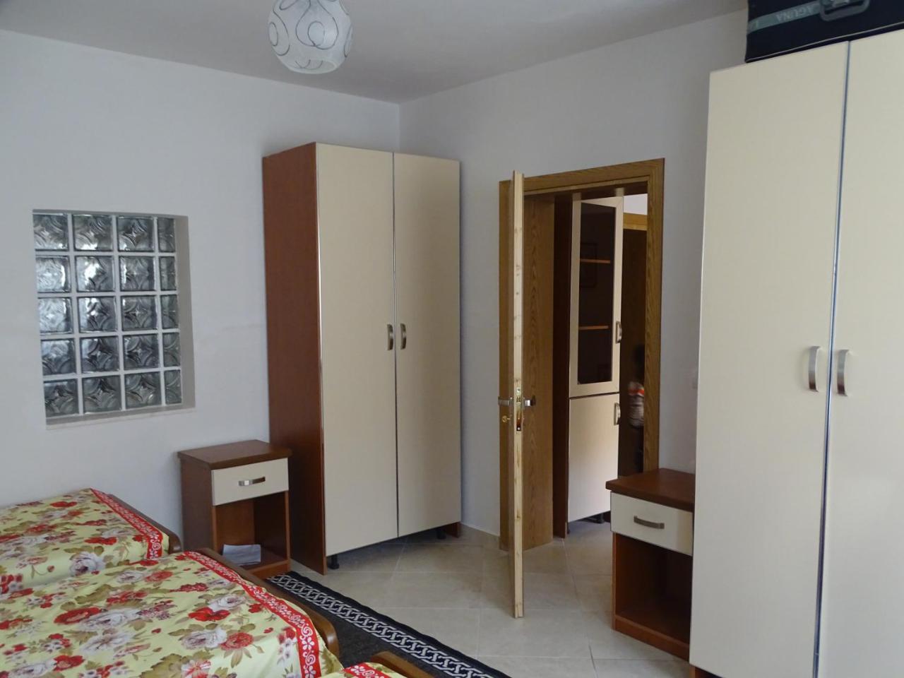 Guesthouse Hlias Gloria Берат Экстерьер фото